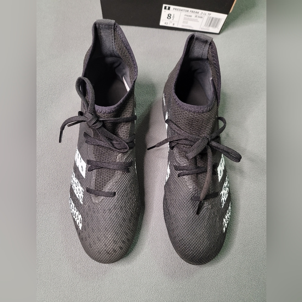 Adidas Predator Freak.3 Firm Ground Black & White Unisex Soccer Cleats (FY1030)